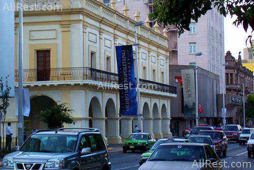 Sheraton Ambassador Hotel 30
